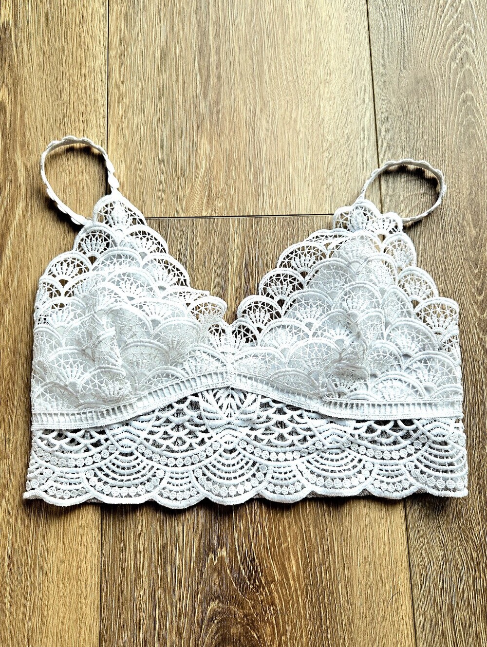 Free People White Scalloped Lace Bra Bralette | Small
